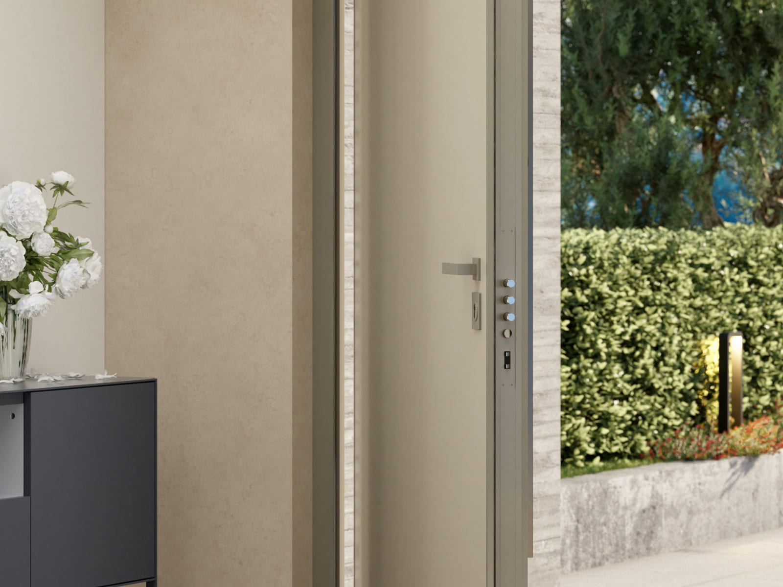 Dettaglio porta blindata beige aperta, con maniglia, cilindro e chiavistelli di sicurezza
